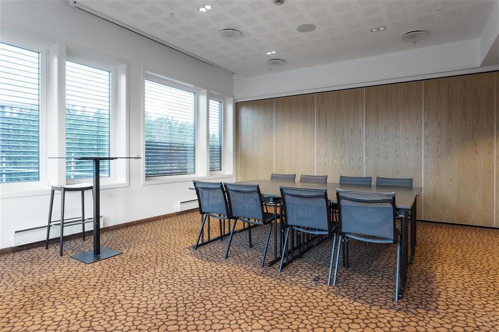 Dyreparken Safarihotell Kristiansand Konforlar fotoğraf